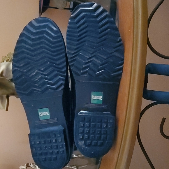 Cougar size 9 black rainboots - Picture 5 of 8